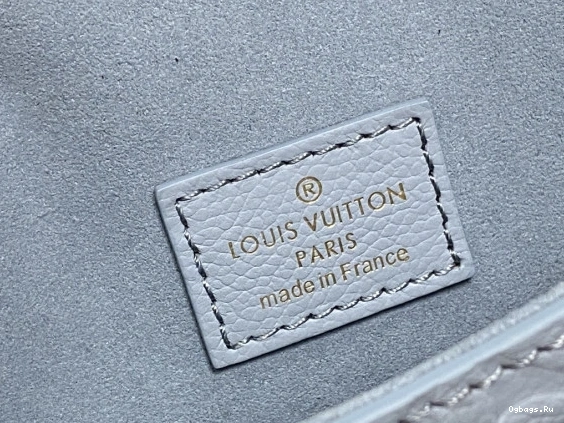 VUITTON Nano Diane-19*10.5*6 CM LOUIS 0413